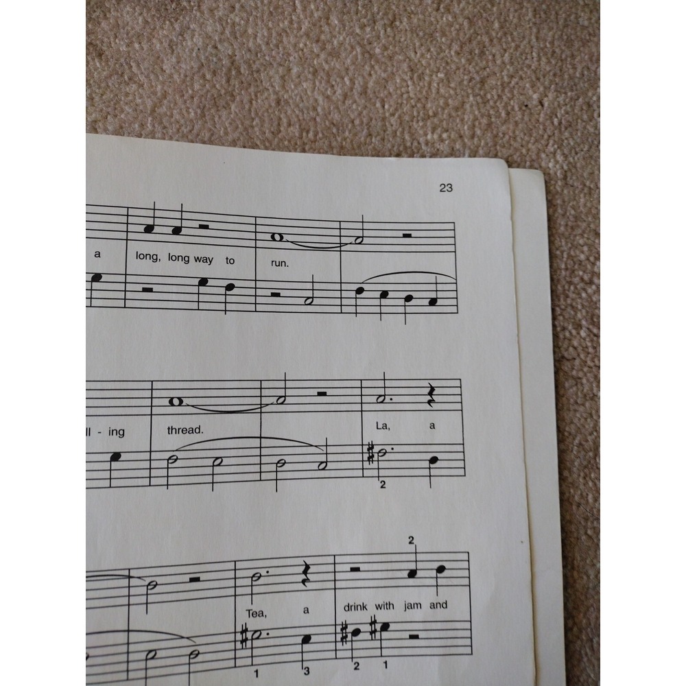 Alfred's Basic Piano Library Level 1B Solo‎ Book Top Hits! - Picture 4 of 4